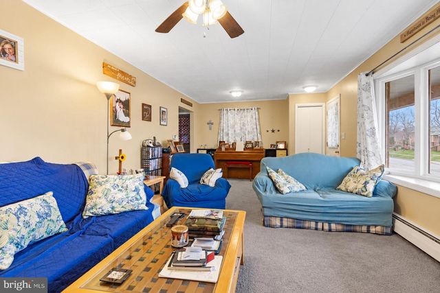 150 SHERMAN ST, Hanover, PA 17331