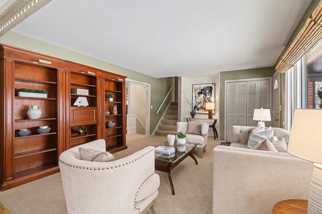 2205 Runnymede Boulevard, Ann Arbor, MI 48103