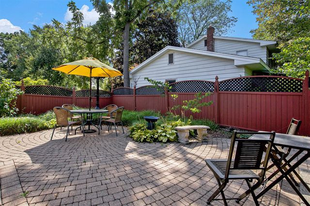 2205 Runnymede Boulevard, Ann Arbor, MI 48103