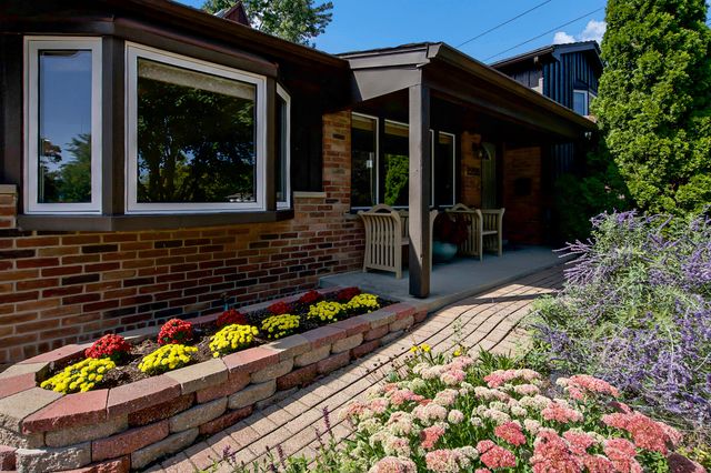 2205 Runnymede Boulevard, Ann Arbor, MI 48103