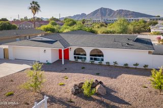 6102 E EDGEMONT Avenue, Scottsdale, AZ 85257