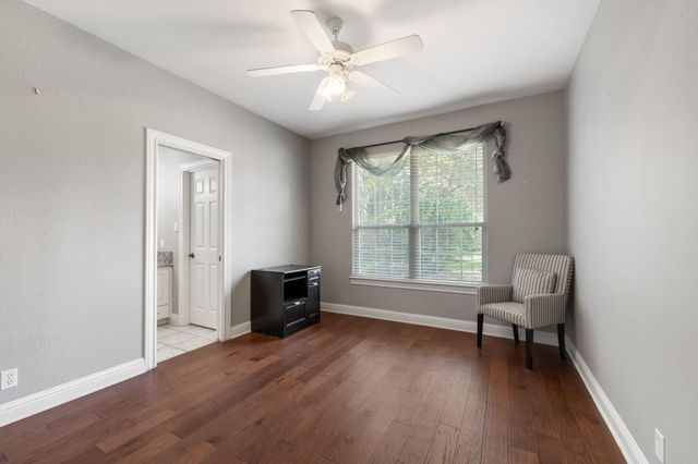 932 Vanguard ST, Lakeway, TX 78734