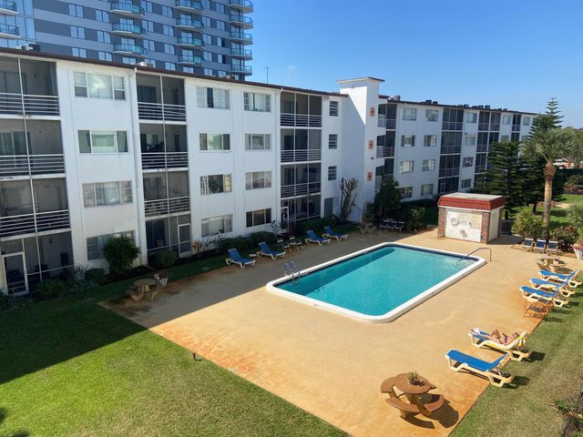 4500 N Flagler Drive B16, West Palm Beach, FL 33407