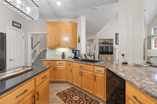 9500 CORBE DR, Austin, TX 78726