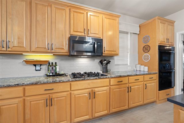 9500 CORBE DR, Austin, TX 78726