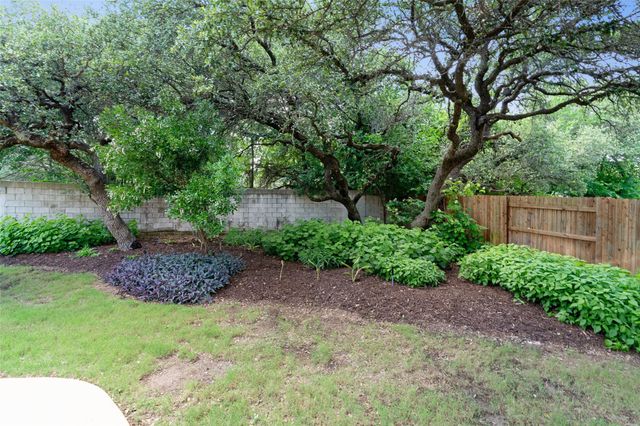 9500 CORBE DR, Austin, TX 78726