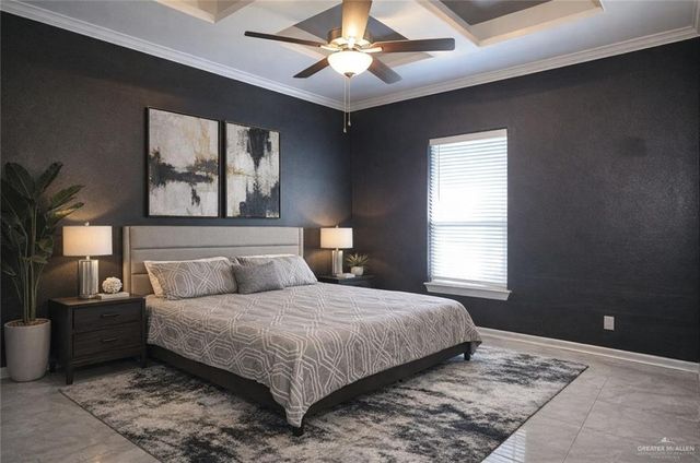 806 W Seminole Avenue, Pharr, TX 78577