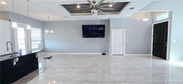 806 W Seminole Avenue, Pharr, TX 78577