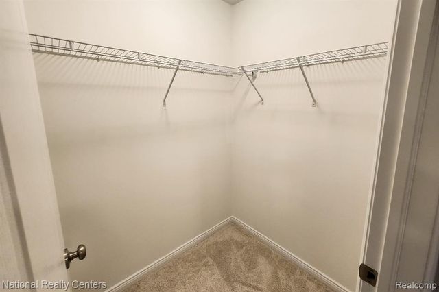 360 Devonshire Drive 32, Lapeer, MI 48446