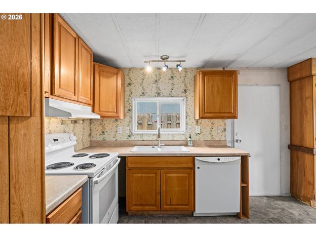 9175 Sw LINK Dr, Cornelius, OR 97113