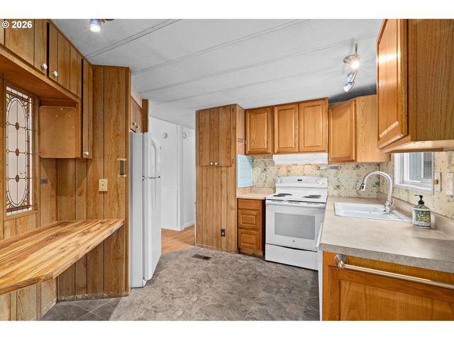 9175 Sw LINK Dr, Cornelius, OR 97113