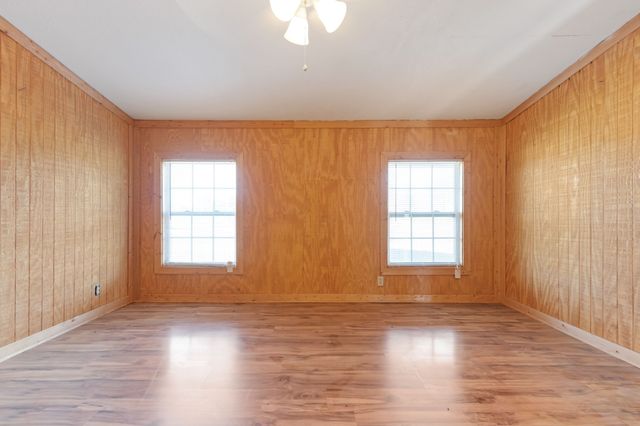 6602 High Meadow Ct, Nunnelly, TN 37137