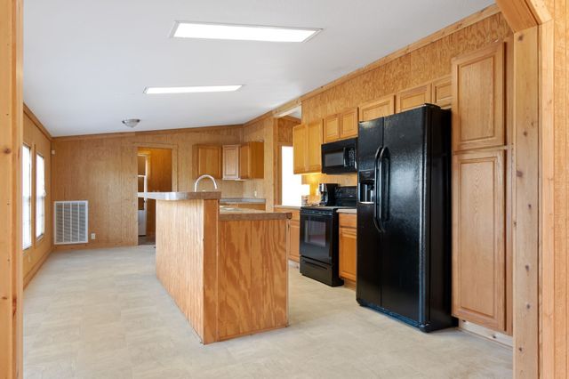 6602 High Meadow Ct, Nunnelly, TN 37137