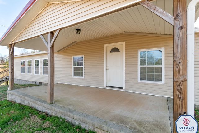 6602 High Meadow Ct, Nunnelly, TN 37137