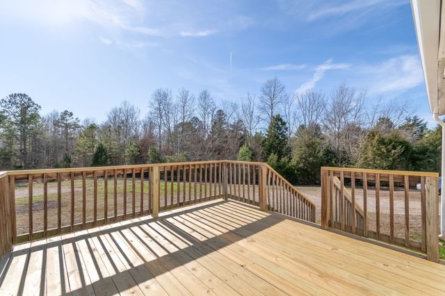 6602 High Meadow Ct, Nunnelly, TN 37137