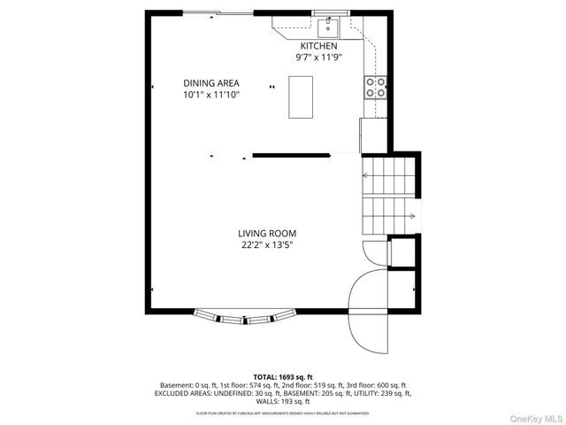 50 Independence Avenue, Babylon, NY 11702
