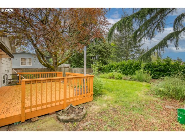 16315 Ne Holladay St, Portland, OR 97230