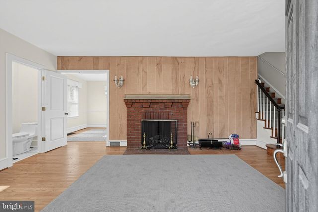 222 N BERLIN RD, Lindenwold, NJ 08021