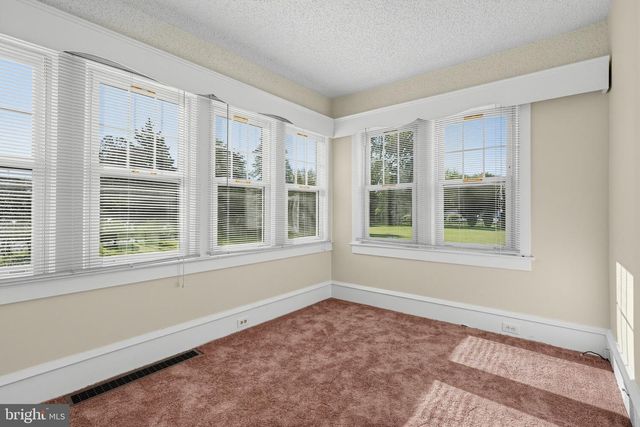 222 N BERLIN RD, Lindenwold, NJ 08021
