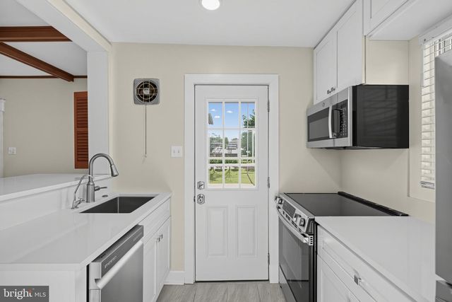222 N BERLIN RD, Lindenwold, NJ 08021