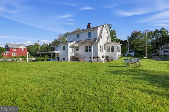 222 N BERLIN RD, Lindenwold, NJ 08021