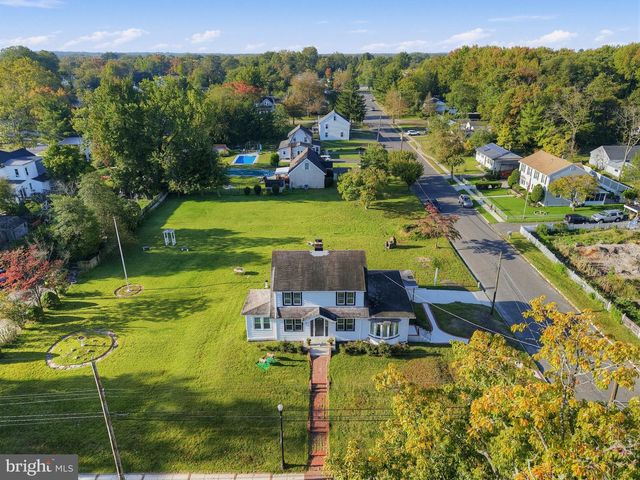 222 N BERLIN RD, Lindenwold, NJ 08021