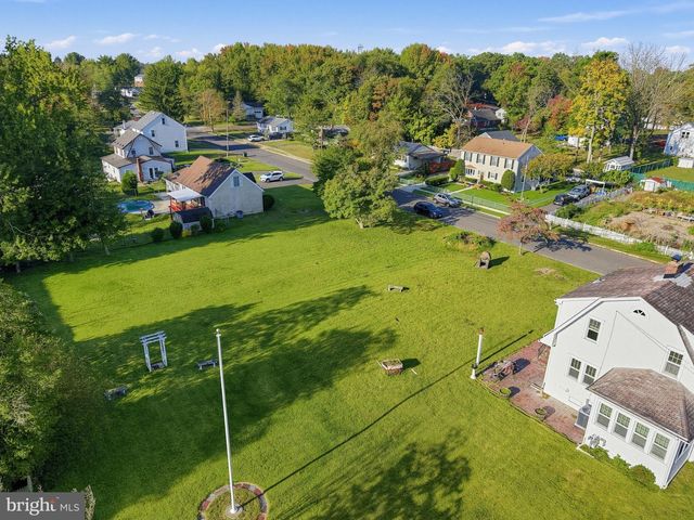 222 N BERLIN RD, Lindenwold, NJ 08021