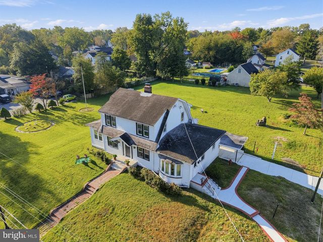 222 N BERLIN RD, Lindenwold, NJ 08021