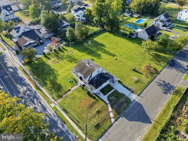 222 N BERLIN RD, Lindenwold, NJ 08021