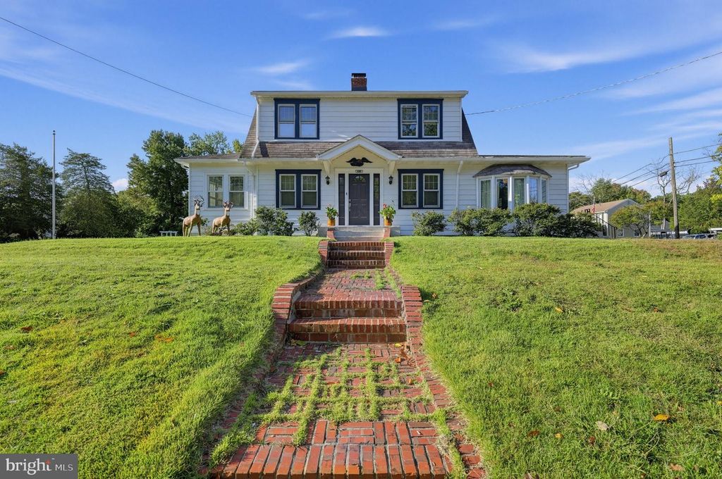 222 N BERLIN RD, Lindenwold, NJ 08021