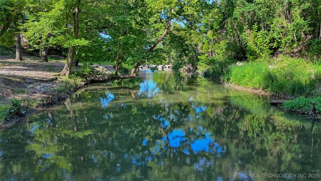 5144 Us-77, Davis, OK 73030