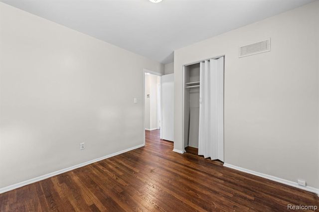 1601 S Bassett Street, Detroit, MI 48217