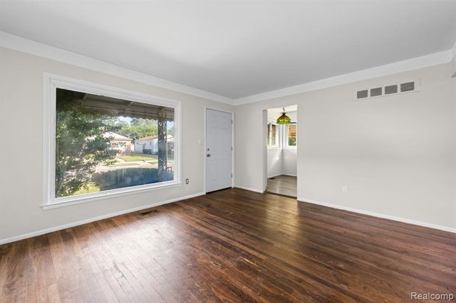 1601 S Bassett Street, Detroit, MI 48217
