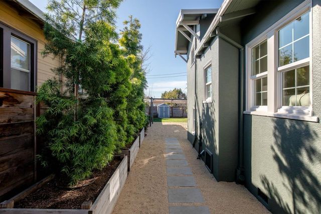 3000 Acton St, Berkeley, CA 94702