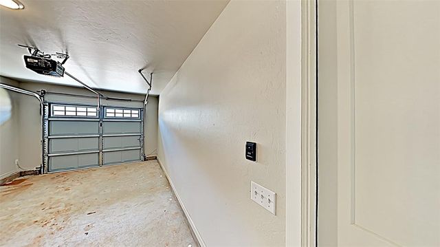 11521 Keystone Circle, Oklahoma City, OK 73114