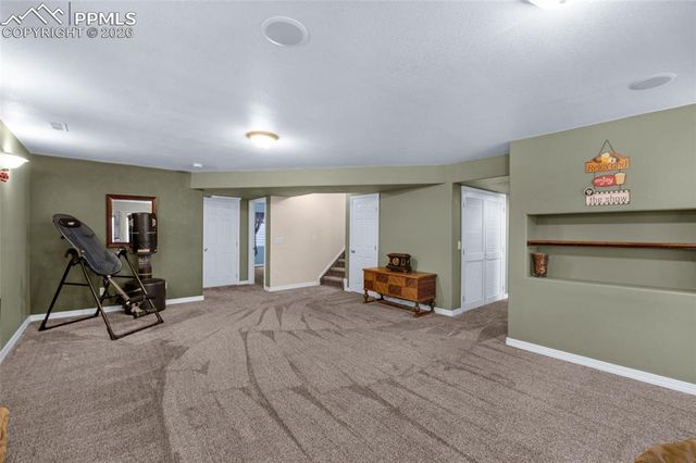 5810 Wolf Village Drive, Colorado Springs, CO 80924