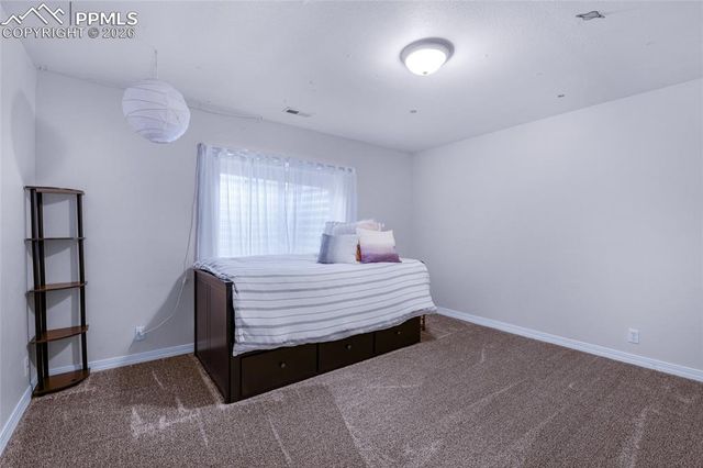 5810 Wolf Village Drive, Colorado Springs, CO 80924