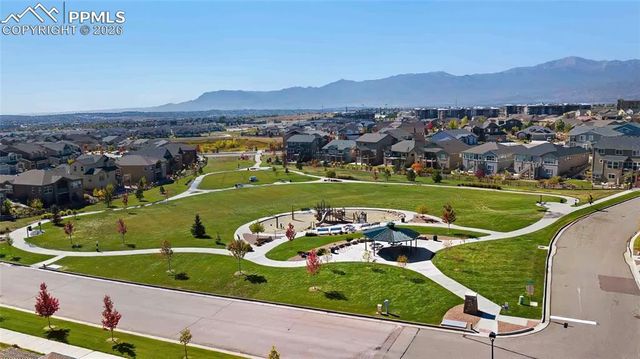 5810 Wolf Village Drive, Colorado Springs, CO 80924