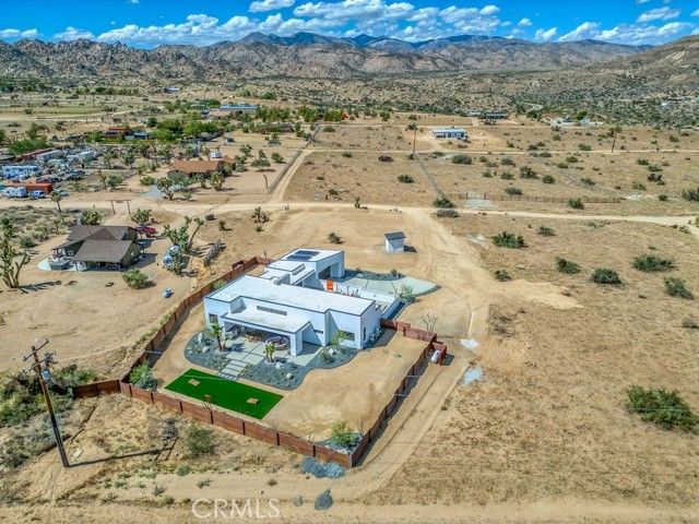 5165 Roy Rogers, Pioneertown, CA 92268