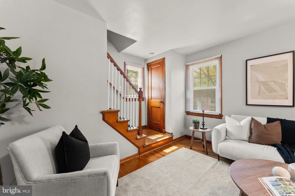 Image 29 of property listing at 5615 QUEENS CHAPEL RD, Hyattsville, MD 20782