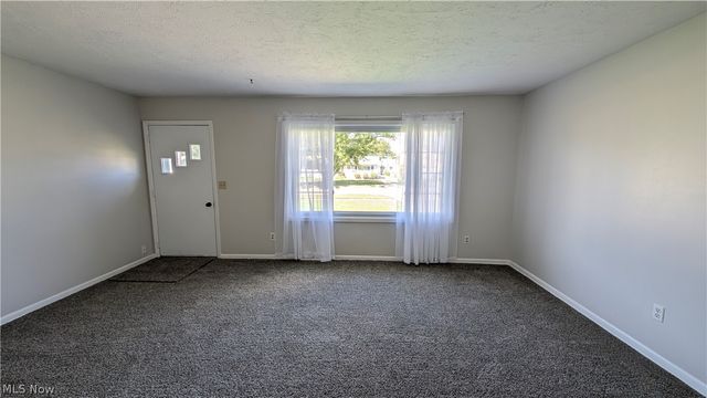 7502 Goldenrod Drive, Mentor On The Lake, OH 44060