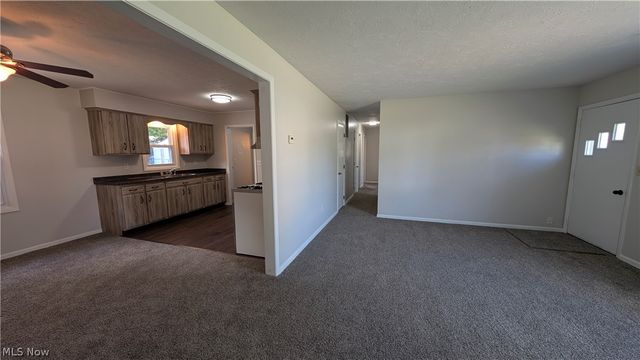 7502 Goldenrod Drive, Mentor On The Lake, OH 44060