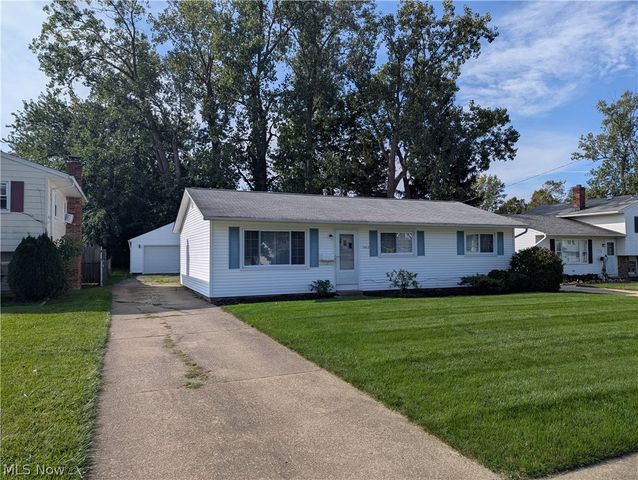 7502 Goldenrod Drive, Mentor On The Lake, OH 44060