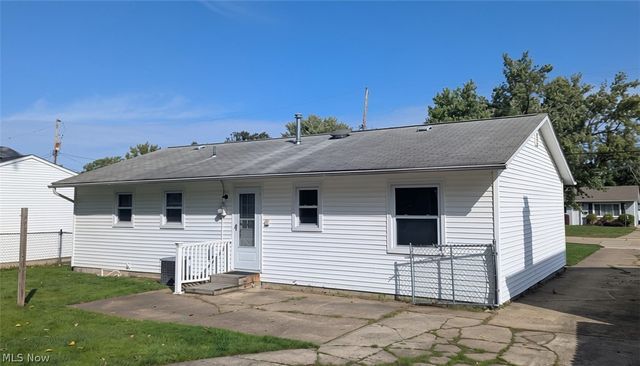 7502 Goldenrod Drive, Mentor On The Lake, OH 44060