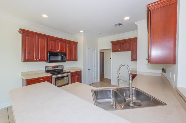 149 Bayou Crossing Drive, Raceland, LA 70394