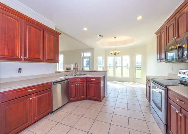 149 Bayou Crossing Drive, Raceland, LA 70394