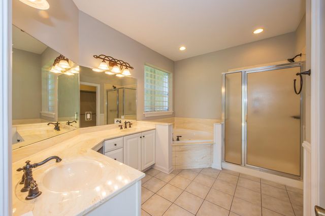 149 Bayou Crossing Drive, Raceland, LA 70394