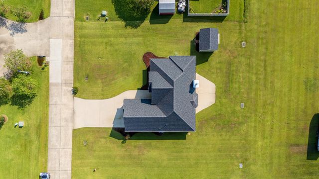 149 Bayou Crossing Drive, Raceland, LA 70394