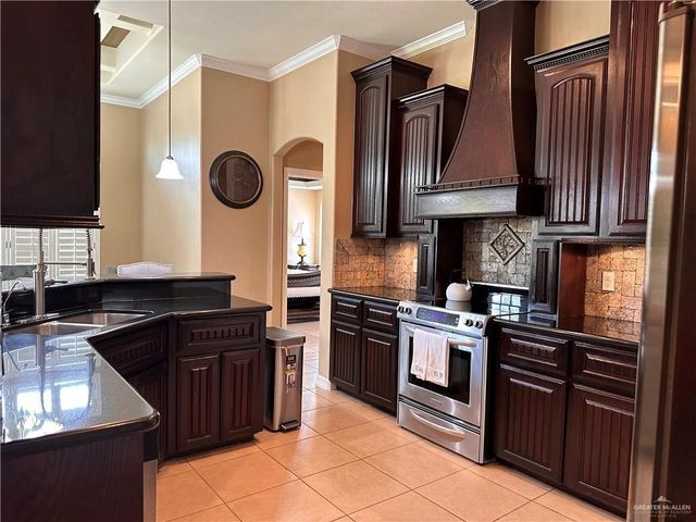 1910 Chippewa Avenue, Edinburg, TX 78541