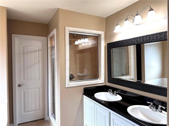 1910 Chippewa Avenue, Edinburg, TX 78541